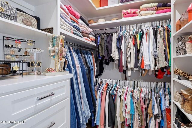 400 Calvary Crossing, Brandon, MS 39047