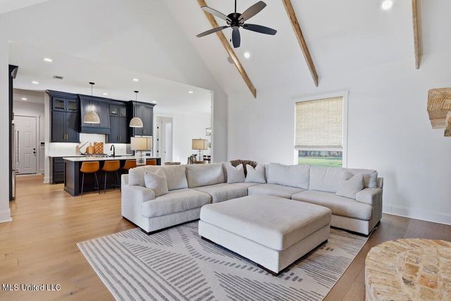 400 Calvary Crossing, Brandon, MS 39047