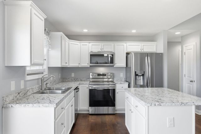 530 Southern Cross Drive, Richmond, KY 40475