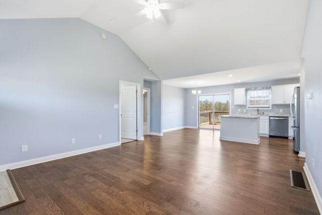 530 Southern Cross Drive, Richmond, KY 40475