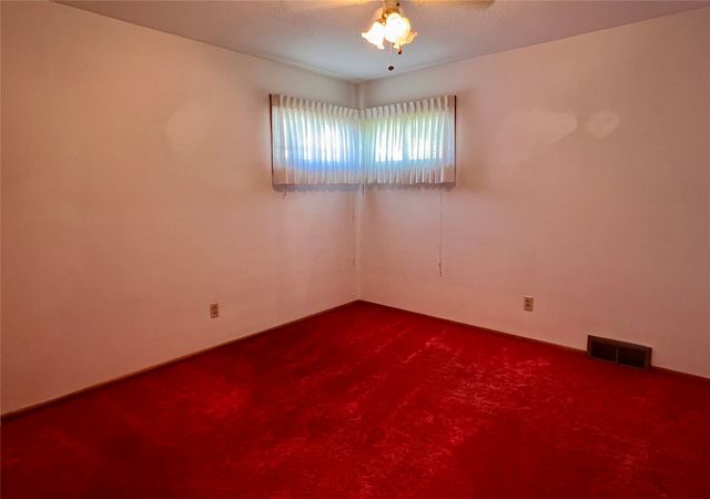 1536 W 43RD Street, Erie, PA 16509