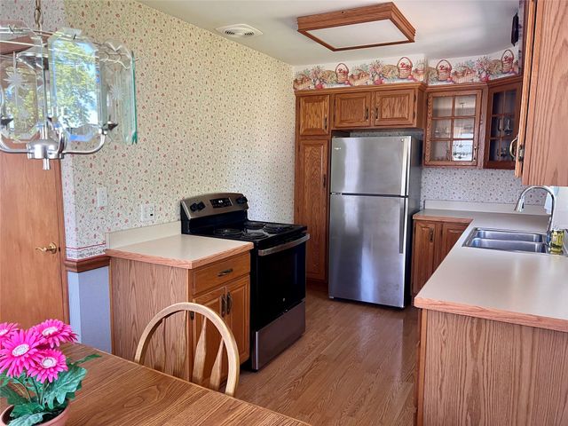 1536 W 43RD Street, Erie, PA 16509