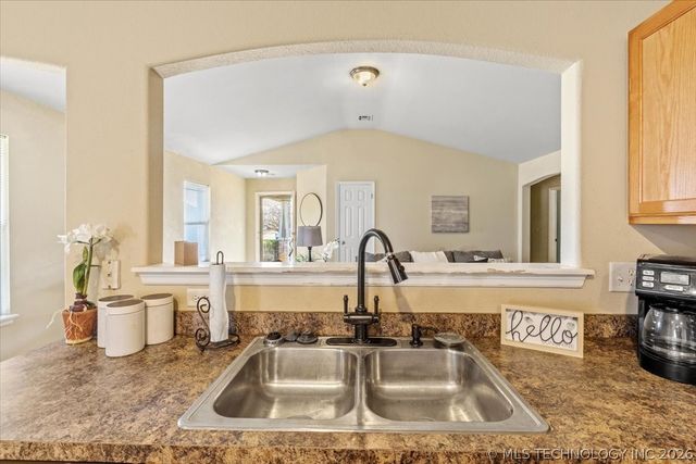 11101 N 144th East Avenue, Owasso, OK 74055