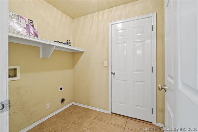 11101 N 144th East Avenue, Owasso, OK 74055