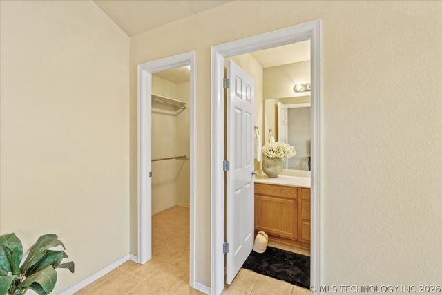 11101 N 144th East Avenue, Owasso, OK 74055