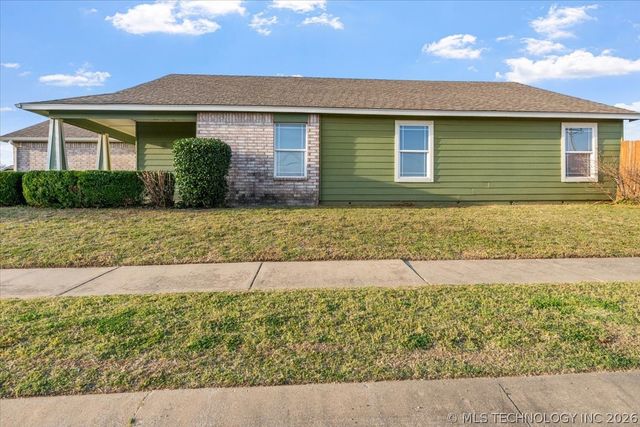 11101 N 144th East Avenue, Owasso, OK 74055