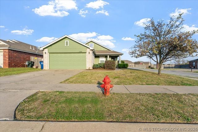 11101 N 144th East Avenue, Owasso, OK 74055