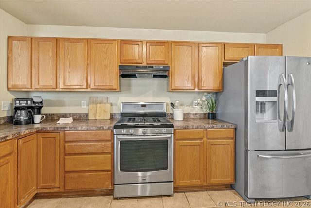 11101 N 144th East Avenue, Owasso, OK 74055