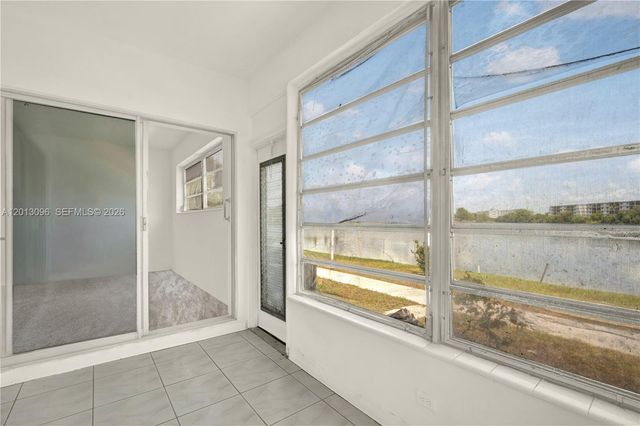 285 NE 191st Street 2911, Miami, FL 33179