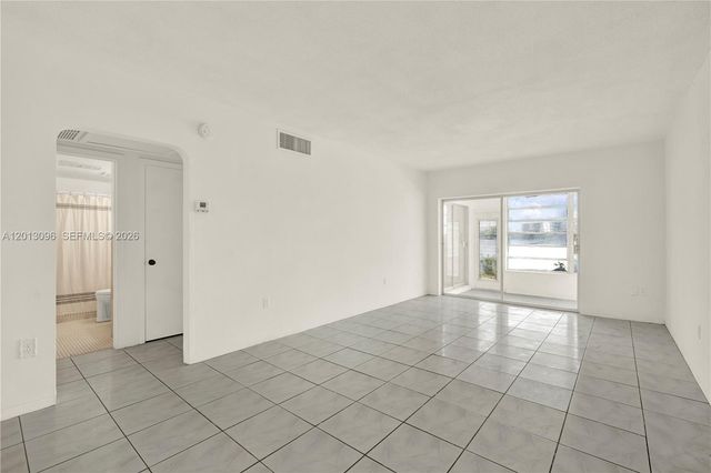 285 NE 191st Street 2911, Miami, FL 33179