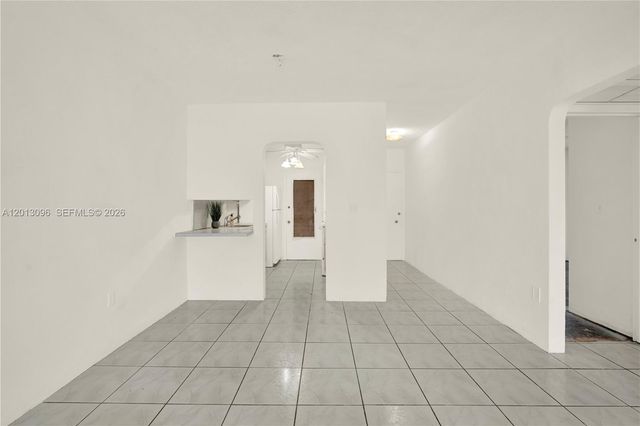 285 NE 191st Street 2911, Miami, FL 33179