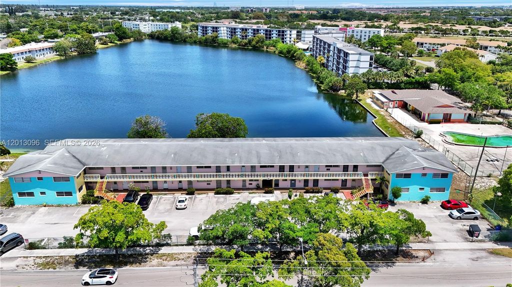 285 NE 191st Street 2911, Miami, FL 33179