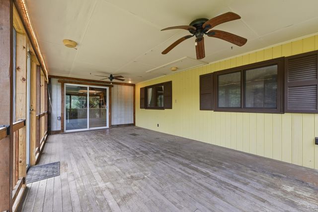 31 Woodcrest Road, Springfield, MA 01129