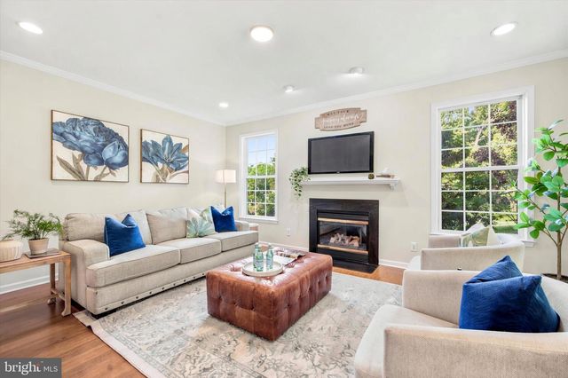24 WHITE WOODS LN, Malvern, PA 19355