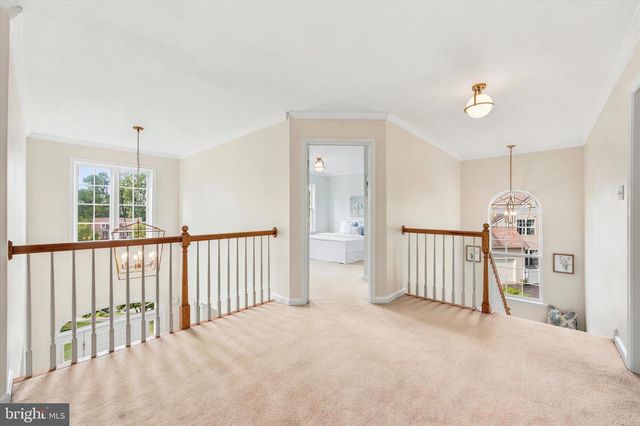 24 WHITE WOODS LN, Malvern, PA 19355
