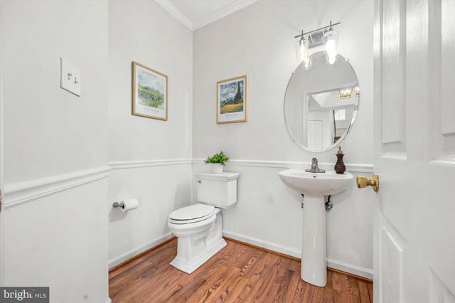 24 WHITE WOODS LN, Malvern, PA 19355