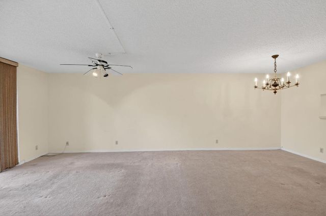 7770 Tahiti Lane 102, Lake Worth, FL 33467