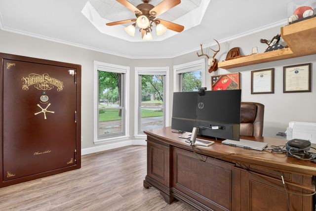 2932 S Creekwood Drive, Grapevine, TX 76051