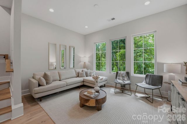 608 E 16th Street, Charlotte, NC 28206