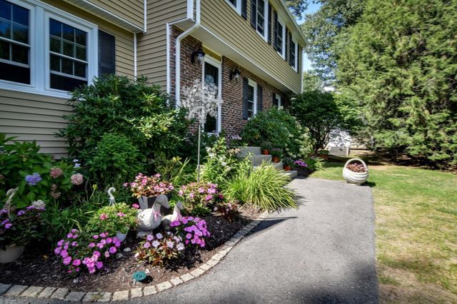 18 Swanson Road, Framingham, MA 01701