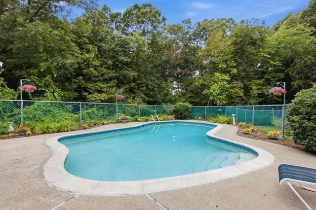 18 Swanson Road, Framingham, MA 01701