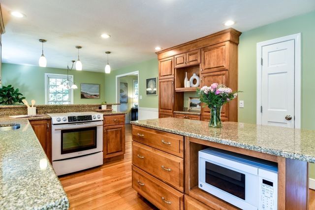 18 Swanson Road, Framingham, MA 01701