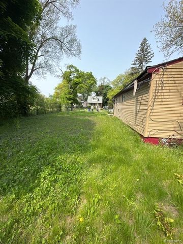 19326 Andover Street, Detroit, MI 48203