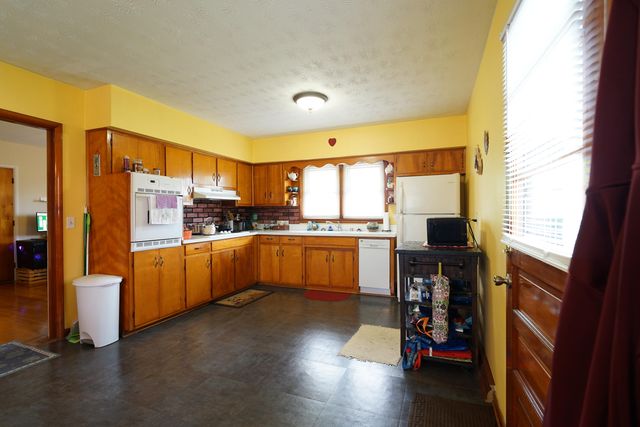 198 W Mason Avenue, Danville, KY 40422