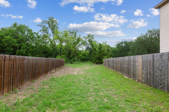 310 Myrtle ST, Kyle, TX 78640