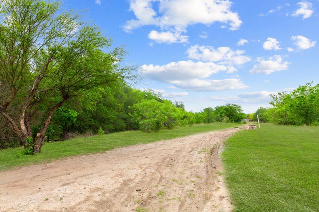 310 Myrtle ST, Kyle, TX 78640