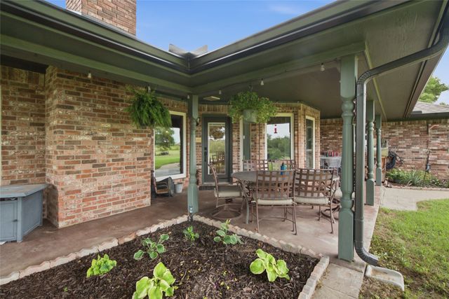 152 Fox Road, Weatherford, TX 76088