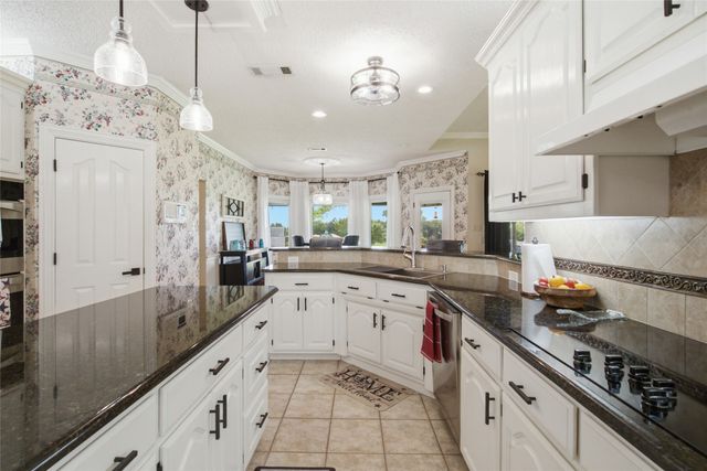 152 Fox Road, Weatherford, TX 76088