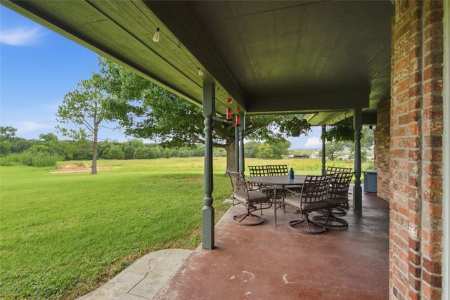 152 Fox Road, Weatherford, TX 76088