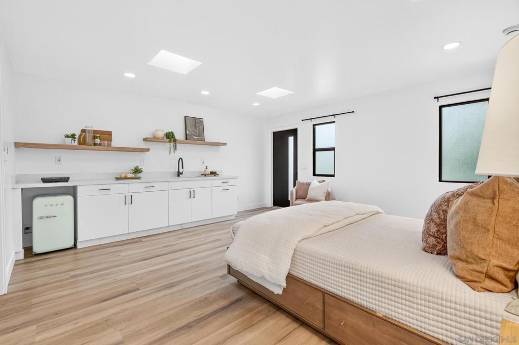 Image 40 of property listing at 1726 28 Red Barn Road, Encinitas, CA 92024