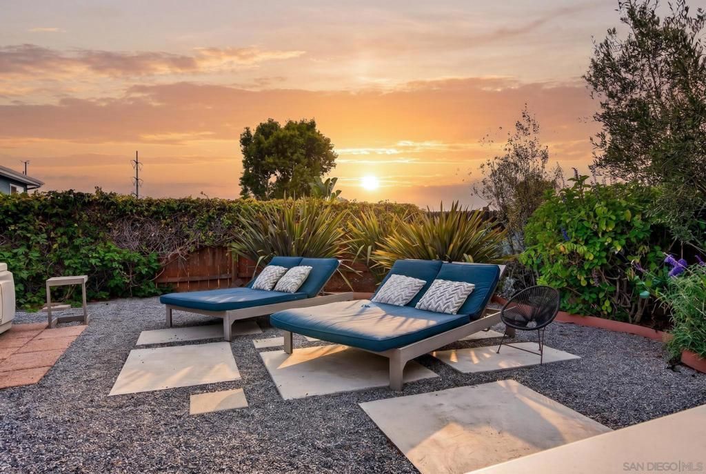 Image 58 of property listing at 1726 28 Red Barn Road, Encinitas, CA 92024