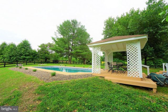 16119 HAMPTON RD, Hamilton, VA 20158