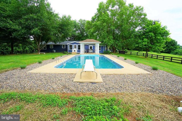 16119 HAMPTON RD, Hamilton, VA 20158