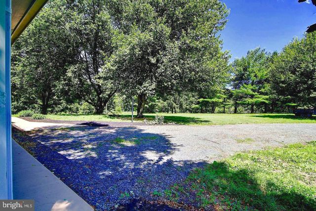 16119 HAMPTON RD, Hamilton, VA 20158