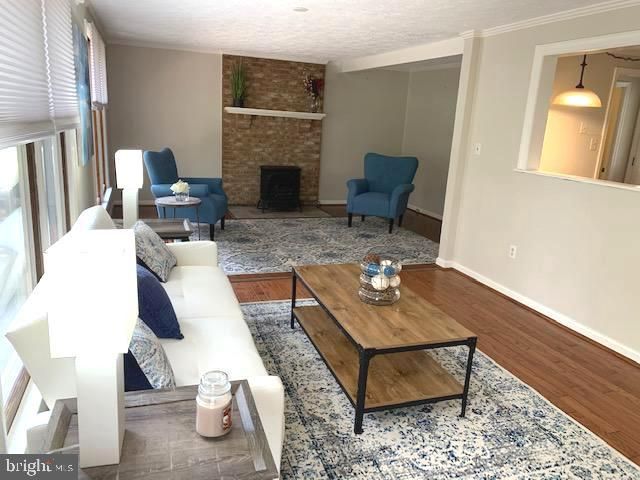 16119 HAMPTON RD, Hamilton, VA 20158