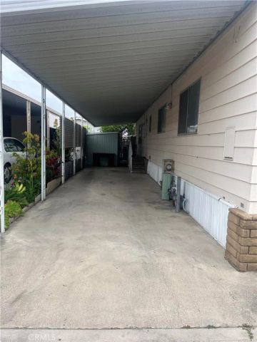 4211 W 1st Street , space 90, Santa Ana, CA 92703