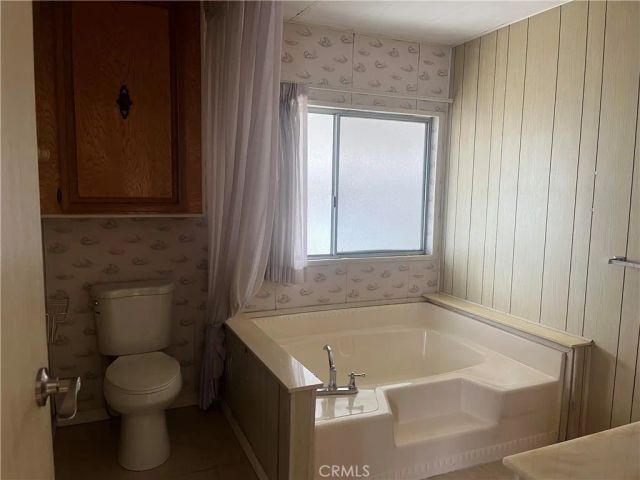 4211 W 1st Street , space 90, Santa Ana, CA 92703