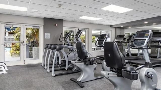 185 SE 14th Ter 812, Miami, FL 33131