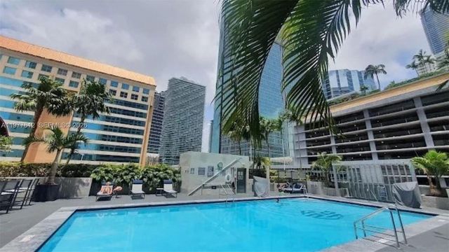 185 SE 14th Ter 812, Miami, FL 33131