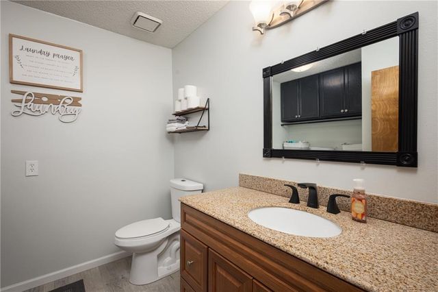 3700 SW 11th Street, Blue Springs, MO 64015