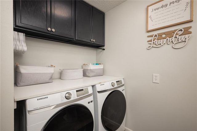 3700 SW 11th Street, Blue Springs, MO 64015