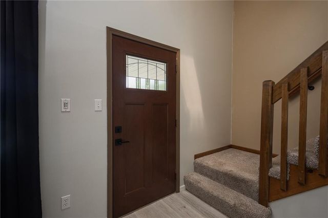 3700 SW 11th Street, Blue Springs, MO 64015