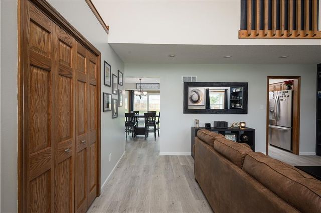 3700 SW 11th Street, Blue Springs, MO 64015
