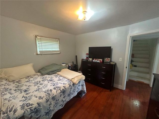 5220 Royalwood Road, North Royalton, OH 44133