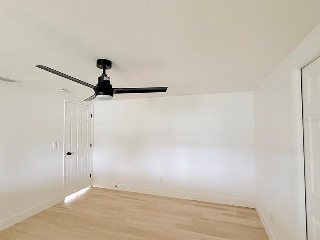 8512 LONGBOAT LANE, Hudson, FL 34667