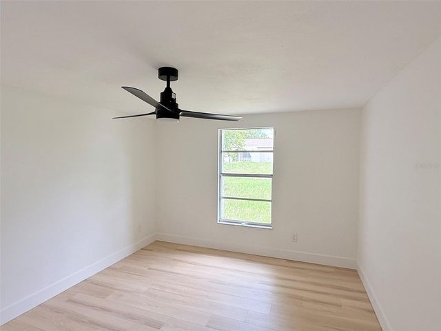 8512 LONGBOAT LANE, Hudson, FL 34667